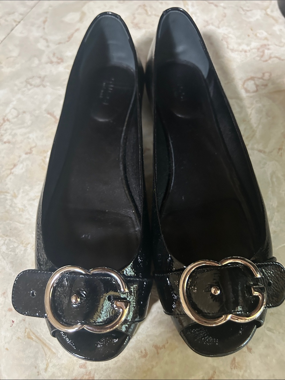 Gucci Black Patent Leather Ballet Flats with Gold Double G Buckle